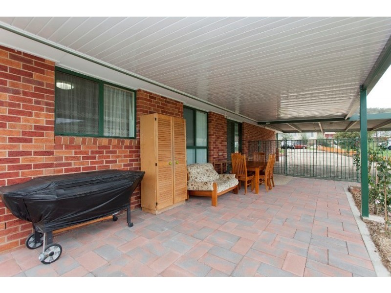 15 Banksia Street, West Albury NSW 2640
