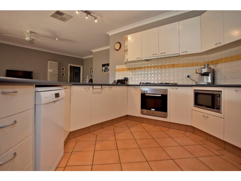 14 Irene Court, North Albury NSW 2640