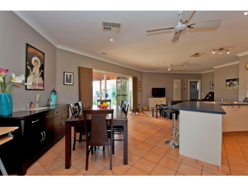 14 Irene Court, North Albury NSW 2640