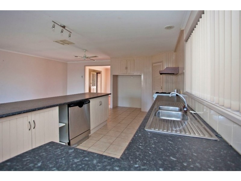 5 Darrambal Drive, Springdale Heights NSW 2641