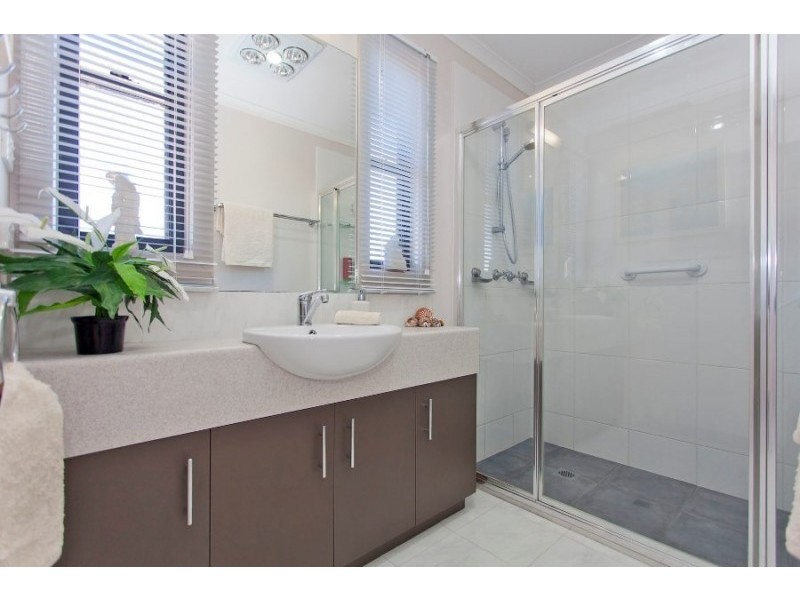 12/639 Kemp Street (Albury Lifestyle Village), Lavington NSW 2641