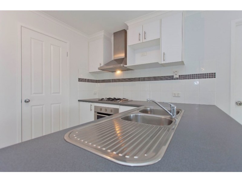 9 Snow Gum Place, Thurgoona NSW 2640