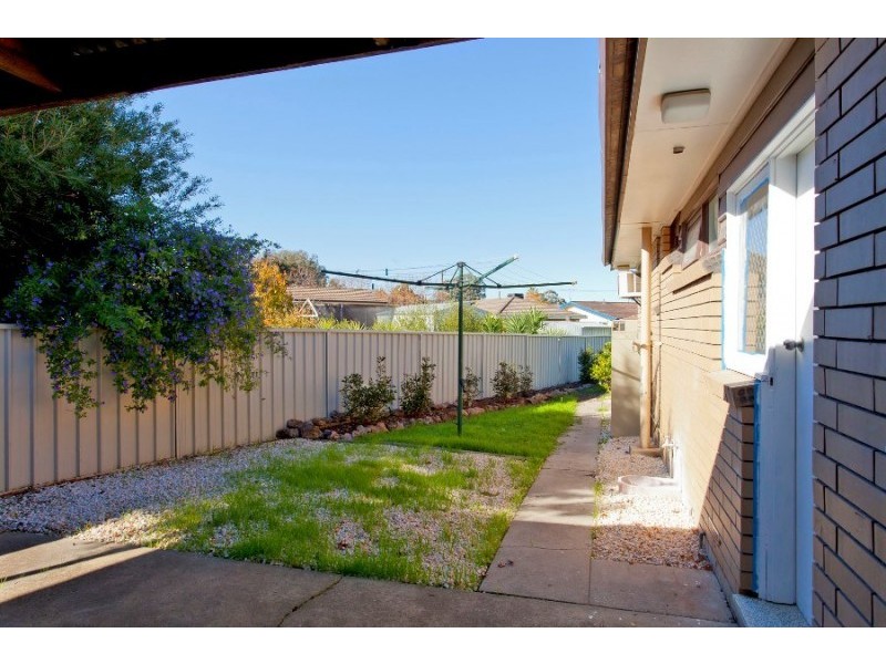 412 Dale Crescent, Lavington NSW 2641