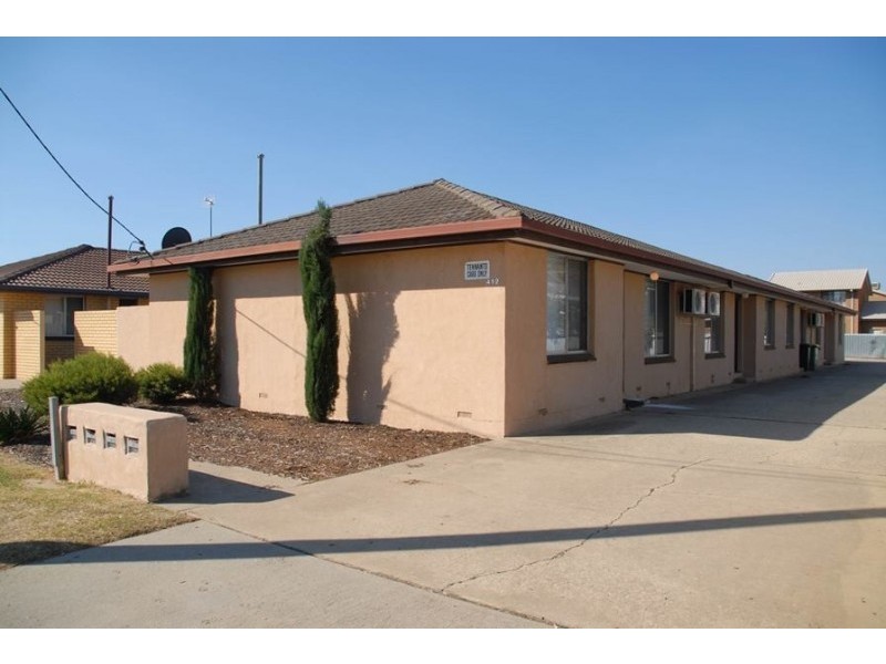 3/412 Kotthoff Street, Lavington NSW 2641