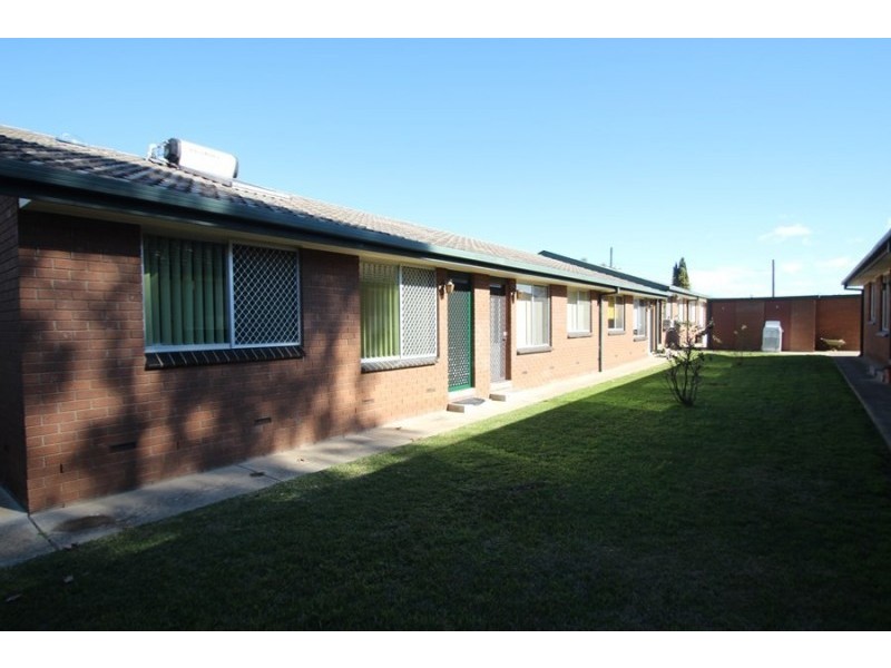 4/516 Alldis Avenue, Lavington NSW 2641