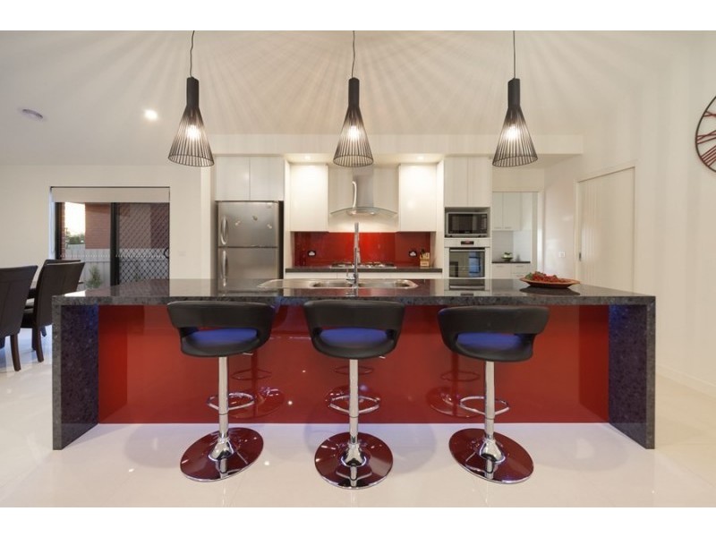 12 Lindisfarne Court, Thurgoona NSW 2640