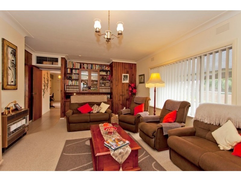 267 Vickers Road, Lavington NSW 2641