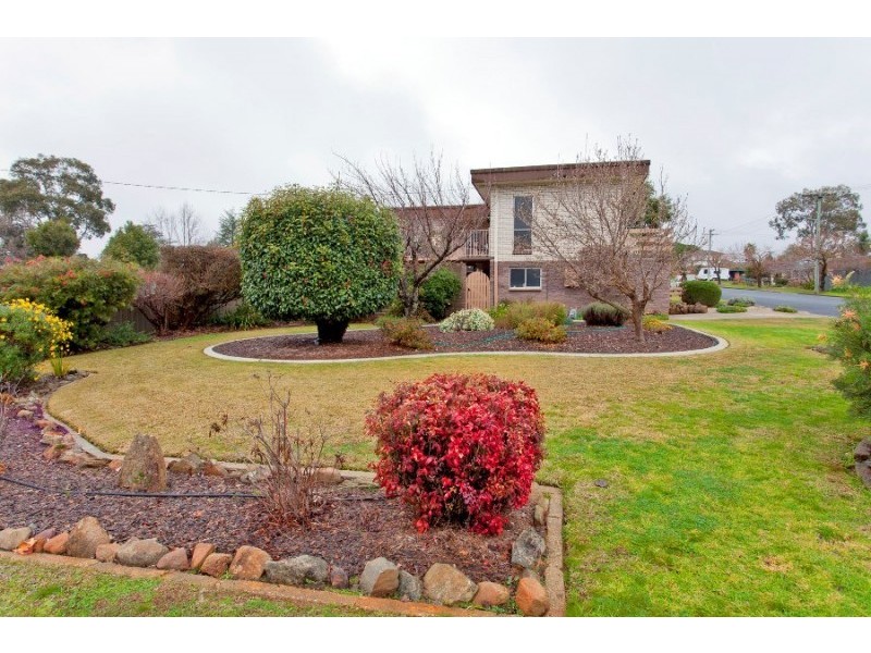 267 Vickers Road, Lavington NSW 2641