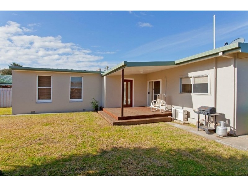 450 Reid Avenue, Lavington NSW 2641