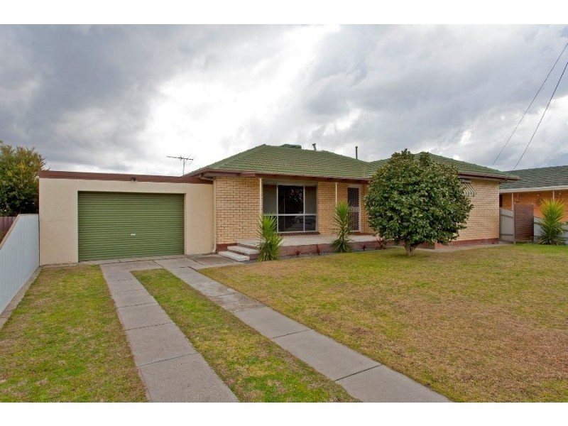 465 Danes St, Lavington NSW 2641