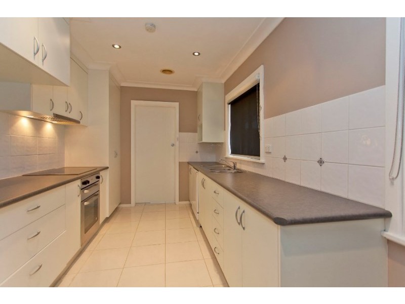 465 Danes St, Lavington NSW 2641