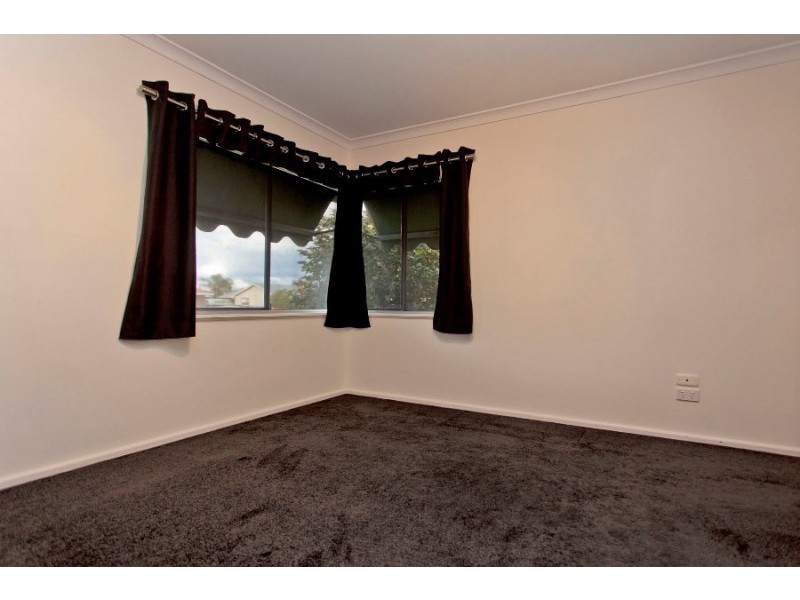 465 Danes St, Lavington NSW 2641