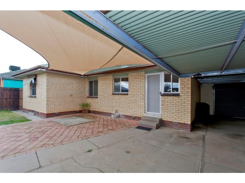 465 Danes St, Lavington NSW 2641