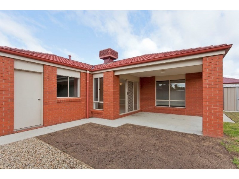 12 Sugar Gum Road, Thurgoona NSW 2640