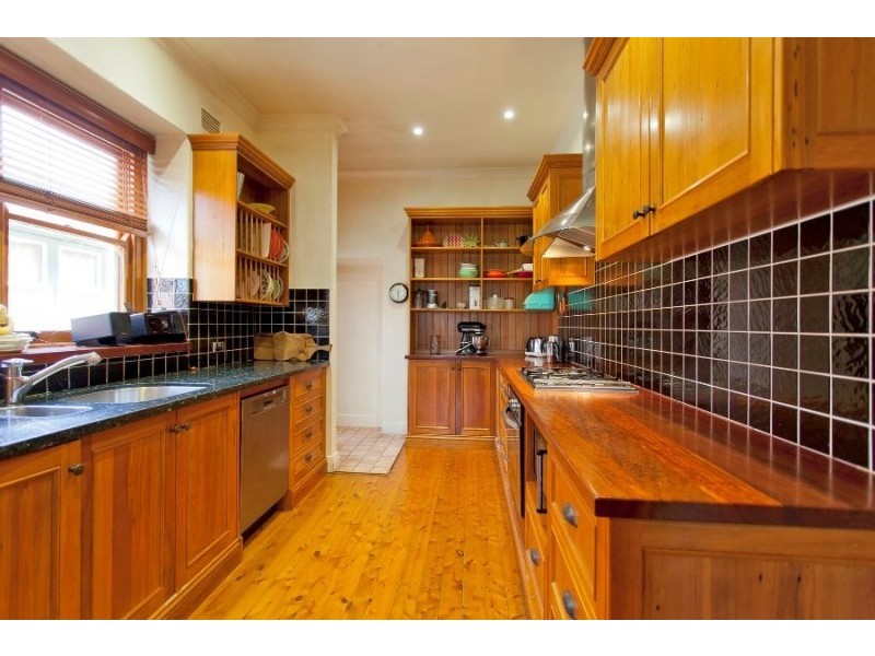 523 Thurgoona Street, Albury NSW 2640