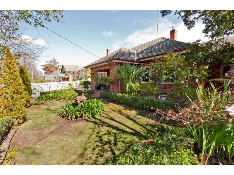 523 Thurgoona Street, Albury NSW 2640