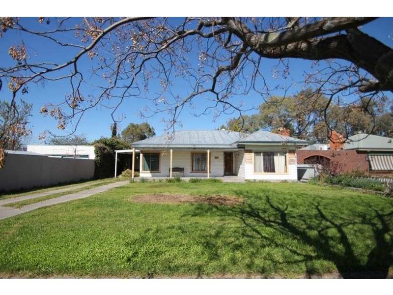 453 Caroline Avenue, North Albury NSW 2640