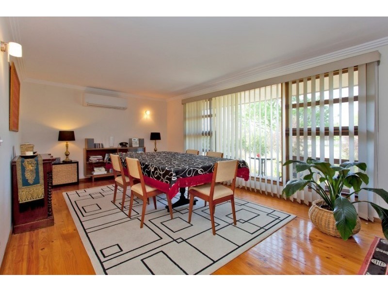 393 Ross Circuit, Lavington NSW 2641