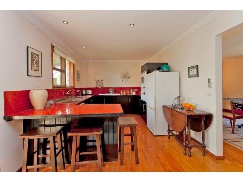 393 Ross Circuit, Lavington NSW 2641