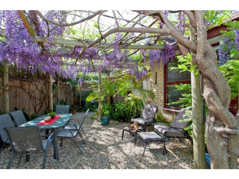 393 Ross Circuit, Lavington NSW 2641