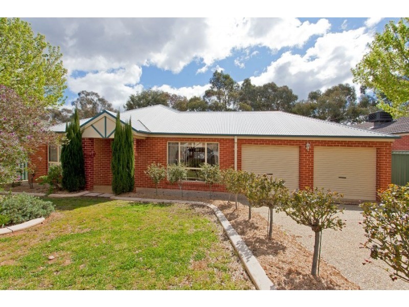 44 Winnell Court, Thurgoona NSW 2640