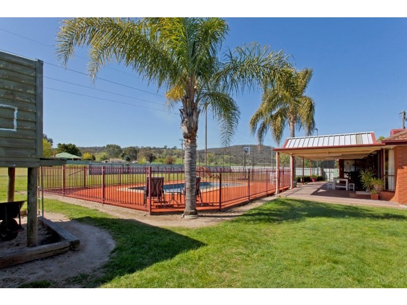 637 Prune Street, Lavington NSW 2641
