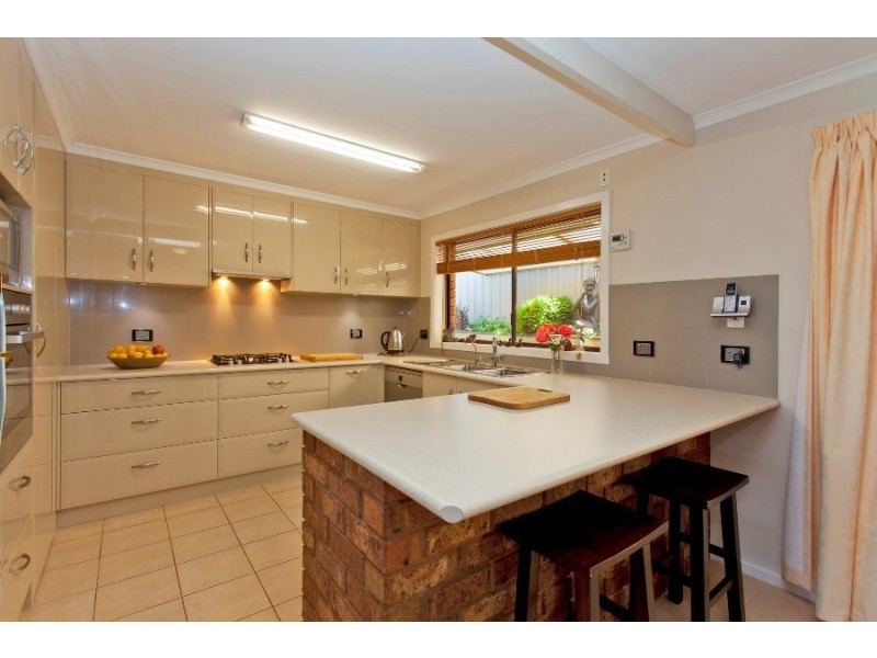 389 Halehaven Crescent, Lavington NSW 2641