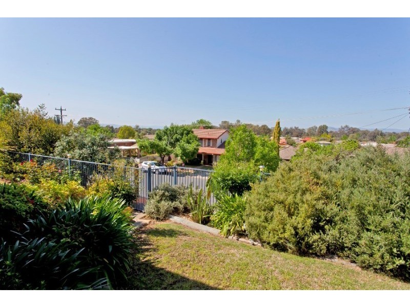 389 Halehaven Crescent, Lavington NSW 2641