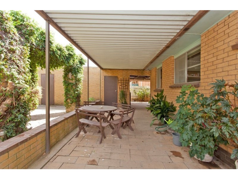 423 Kotthoff Street, Lavington NSW 2641