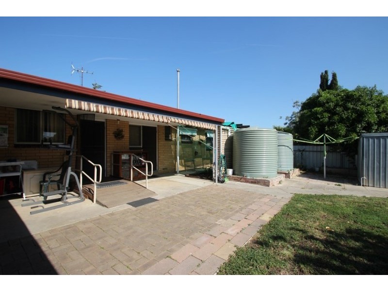 385 Dale Crescent, Lavington NSW 2641