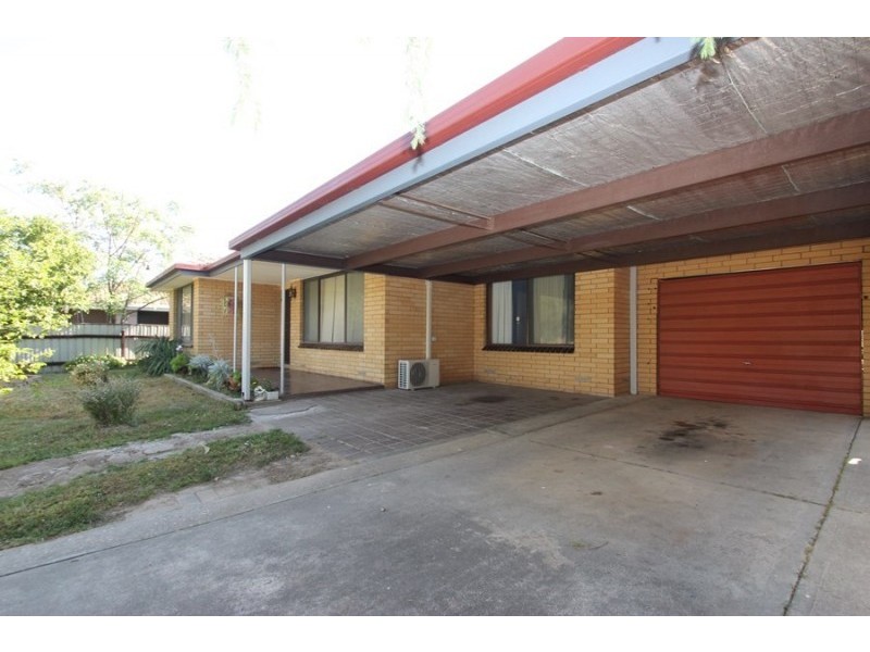 385 Dale Crescent, Lavington NSW 2641