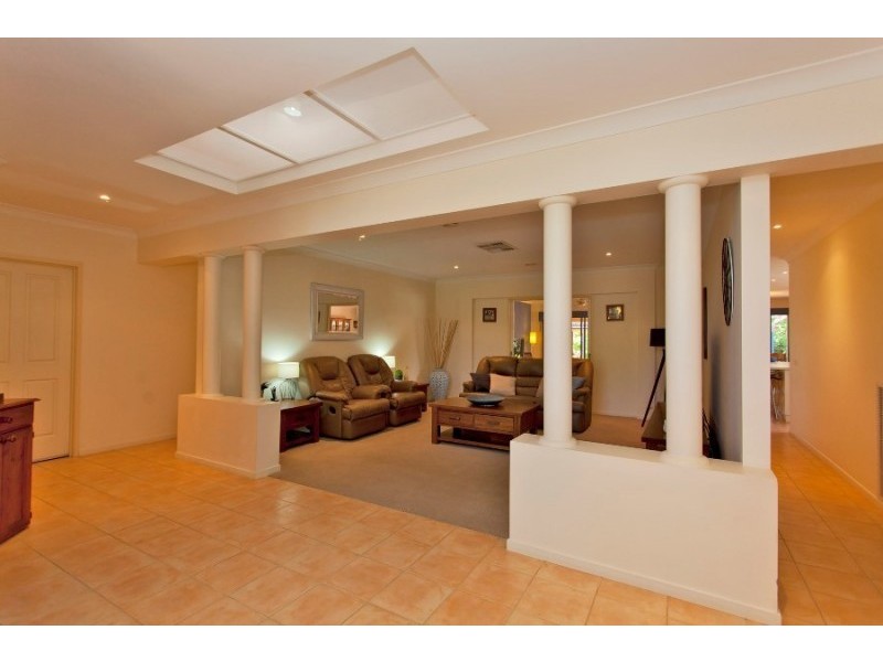 10 Paton Close, Thurgoona NSW 2640