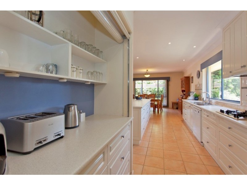 10 Paton Close, Thurgoona NSW 2640