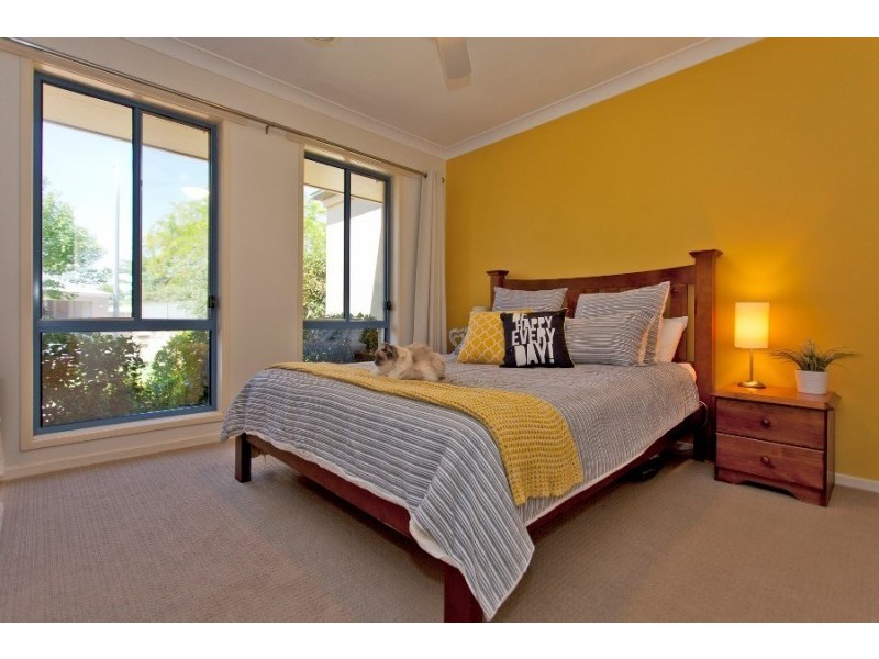 10 Paton Close, Thurgoona NSW 2640