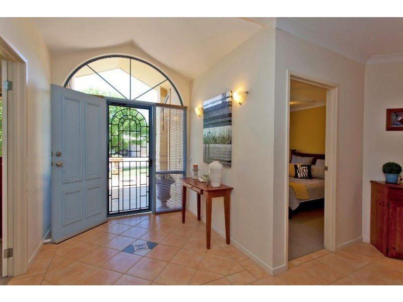 10 Paton Close, Thurgoona NSW 2640