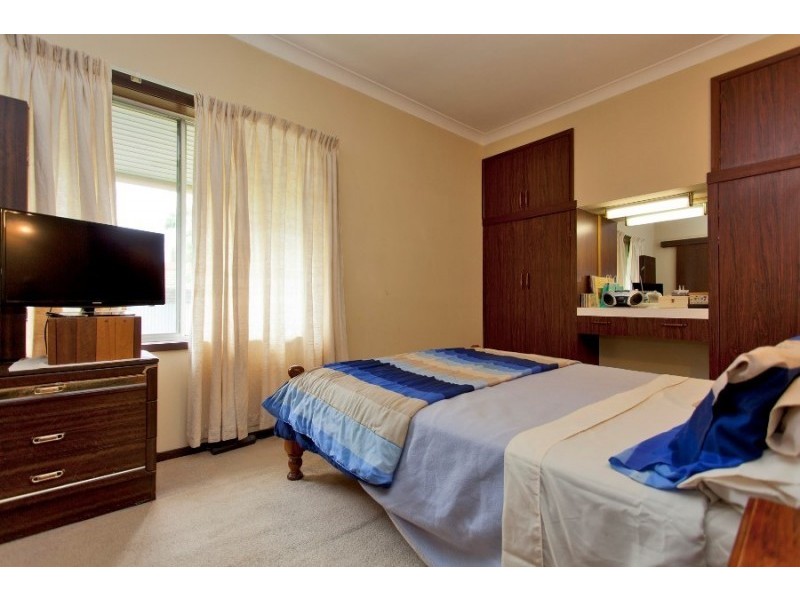 564 Greyfern Court, Lavington NSW 2641