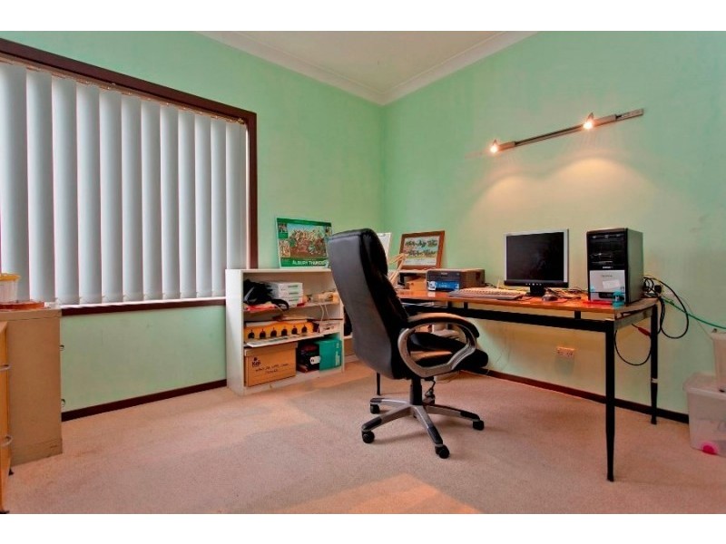 564 Greyfern Court, Lavington NSW 2641