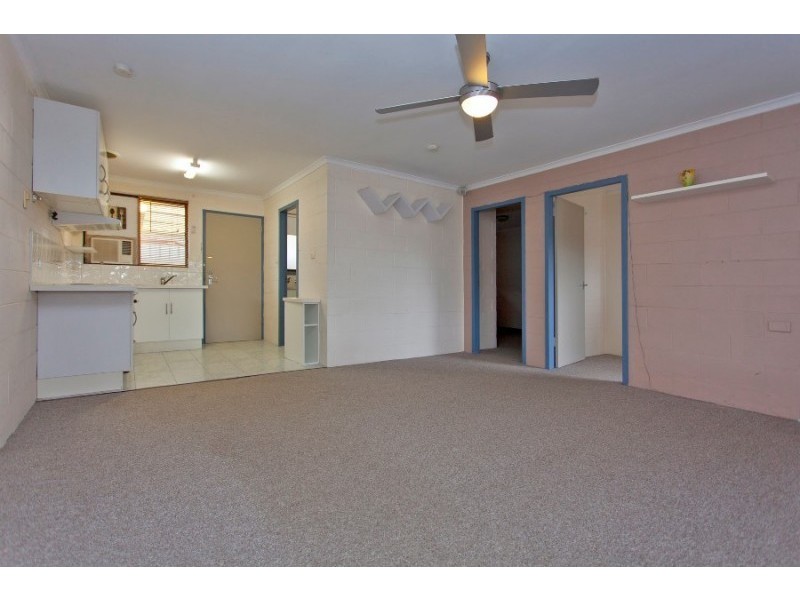 1/481 Hazel Court, Lavington NSW 2641