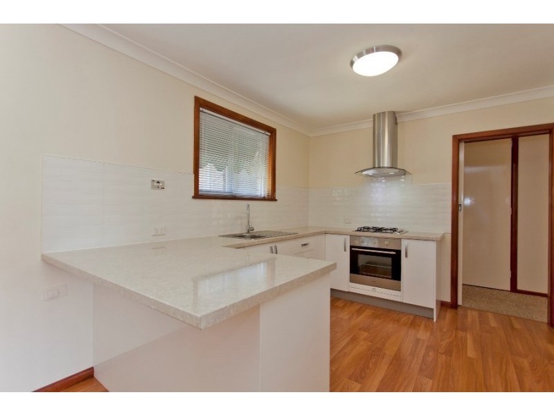 383 Gayview Crescent, Lavington NSW 2641