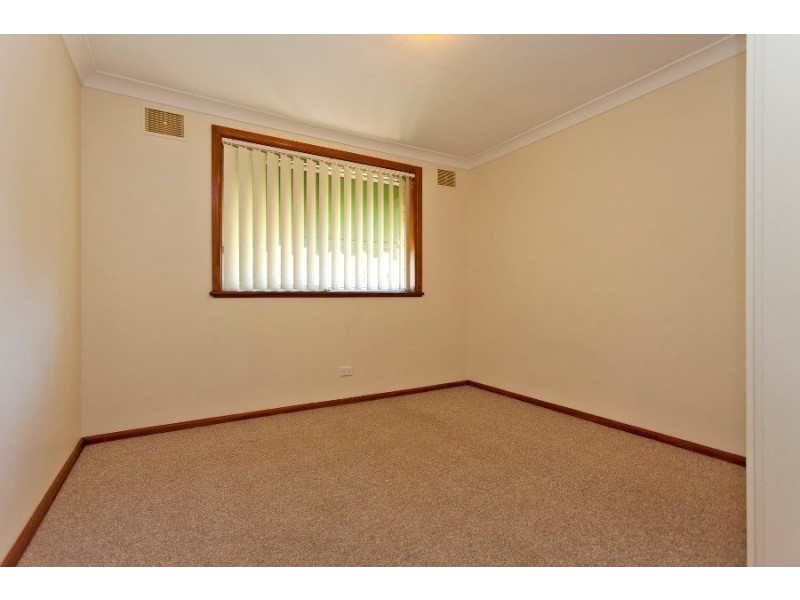 383 Gayview Crescent, Lavington NSW 2641