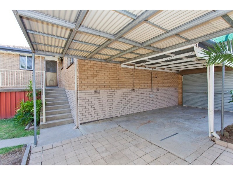 383 Gayview Crescent, Lavington NSW 2641