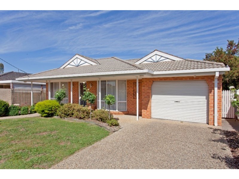 491 Parnall St, Lavington NSW 2641