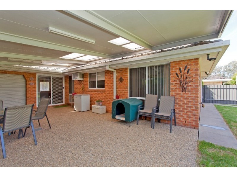 491 Parnall St, Lavington NSW 2641