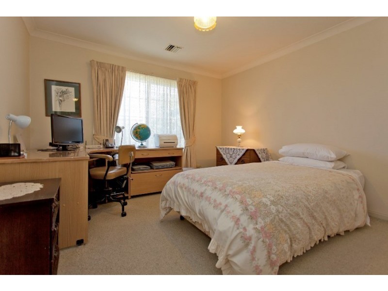 437 Tumgarra Place, Lavington NSW 2641