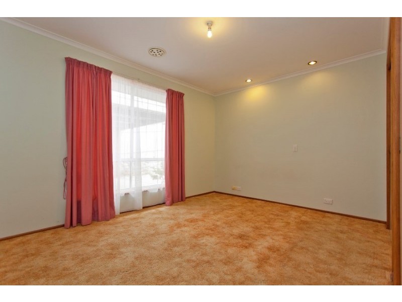 672 Nalanda Court, Glenroy NSW 2640