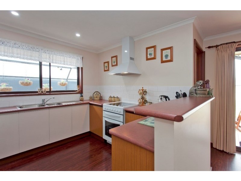 425 Kaitlers Road, Lavington NSW 2641