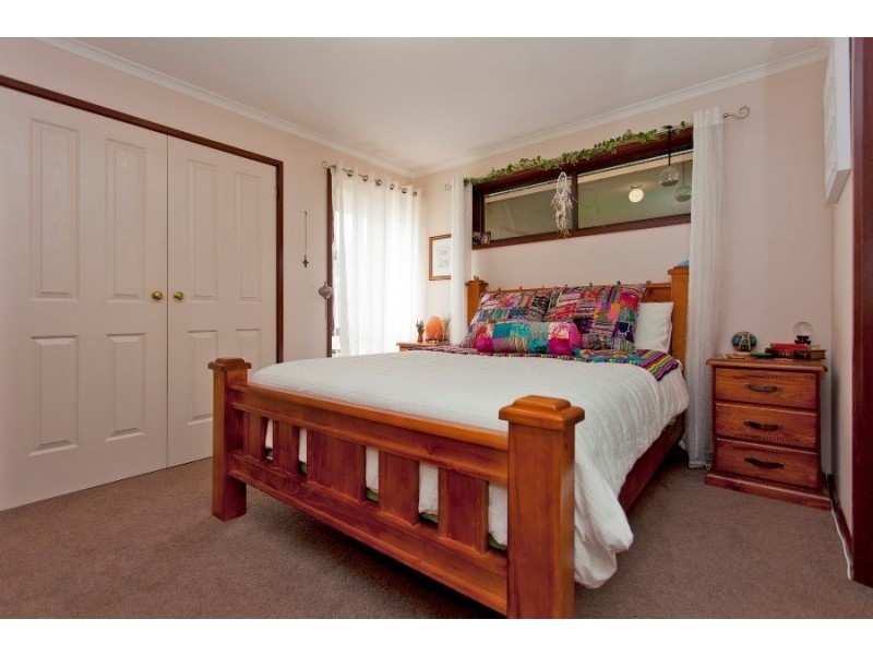 425 Kaitlers Road, Lavington NSW 2641