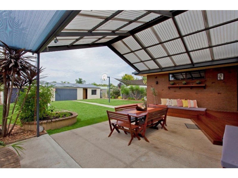 425 Kaitlers Road, Lavington NSW 2641