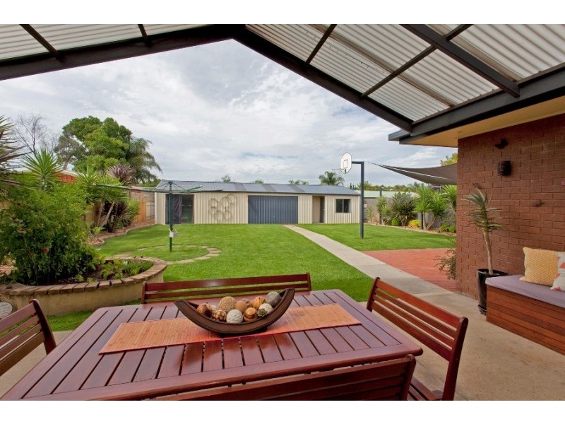 425 Kaitlers Road, Lavington NSW 2641