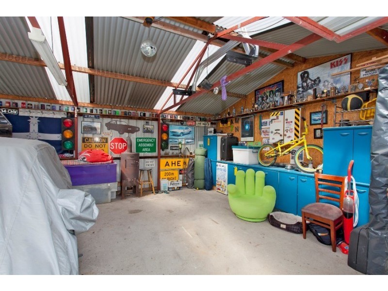 425 Kaitlers Road, Lavington NSW 2641